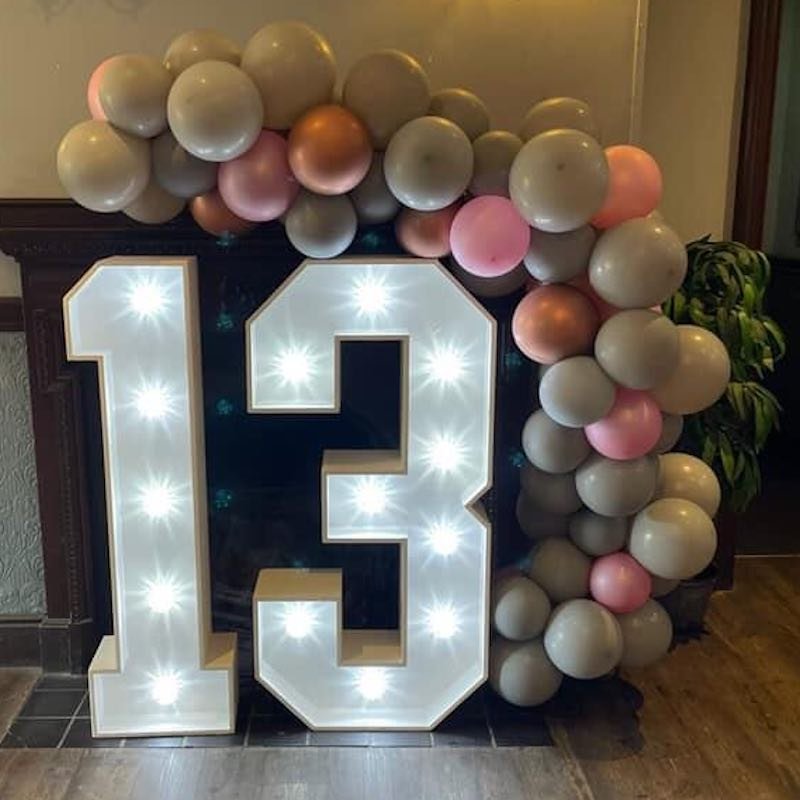 EG_LIGHTBALLOONS_1.jpg